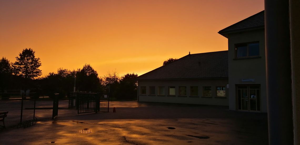 coucher de soleil - école